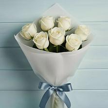Букет 7 Белых роз Эдлесс Лав в Краснохолм