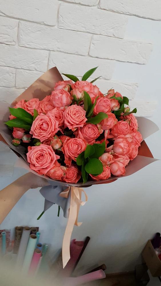 Букет цветов из: Розы в Краснохолм