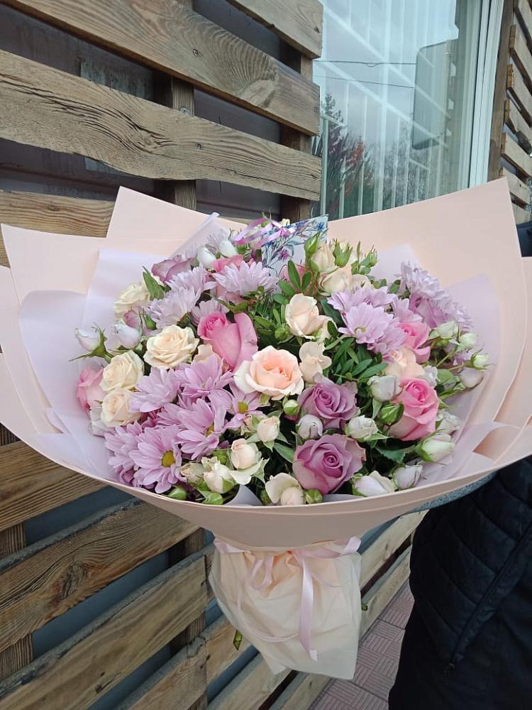 Букет цветов из: Розы и Хризантемы в Краснохолм