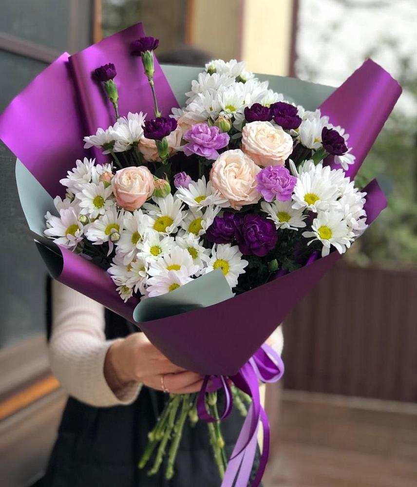 Букет цветов из: Хризантемы, Гвоздики и Розы в Краснохолм