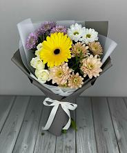 Букет цветов из:  Розы, Герберы и Хризантемы в Краснохолм