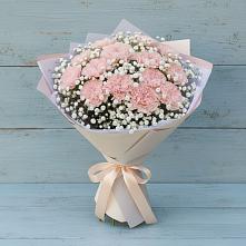 Букет цветов из:  Гвоздики в Краснохолм