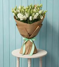 Букет цветов из:  Лизиантусы в Краснохолм