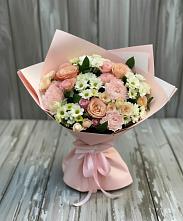 Букет цветов из:  Гвоздики, Розы и Хризантемы в Краснохолм