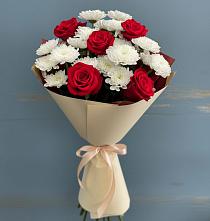 Букет цветов из:  Розы и Хризантемы в Краснохолм