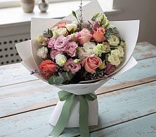 Букет цветов из:  Розы, Лизиантусы и Гвоздики в Краснохолм