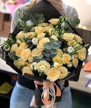 Букет цветов из:  Розы и Лизиантусы #REPLACE_PRED# Краснохолм