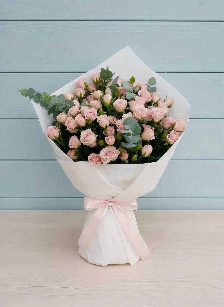 Букет цветов из: Розы в Краснохолм