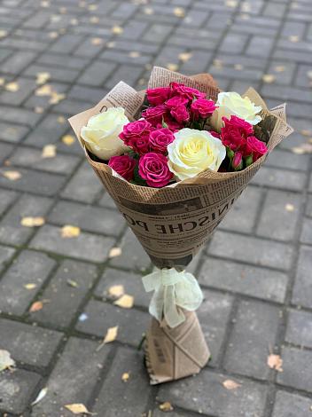 Букет цветов из: Розы в Краснохолм