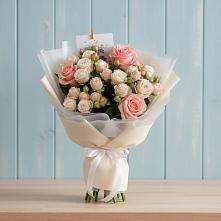 Букет цветов из:  Розы #REPLACE_PRED# Краснохолм