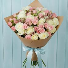 Букет цветов из:  Розы в Краснохолм