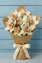 Букет цветов из:  Орхидеи и Розы в Краснохолм