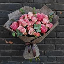 Букет цветов из:  Розы #REPLACE_PRED# Краснохолм